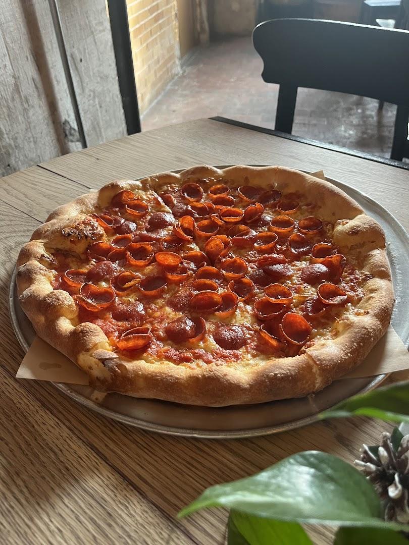 Raza's Pizza
